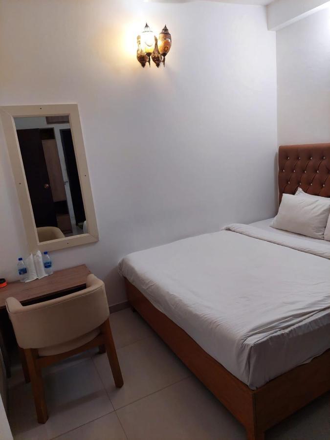 Hotel Blue Castle Dhaka Exterior photo